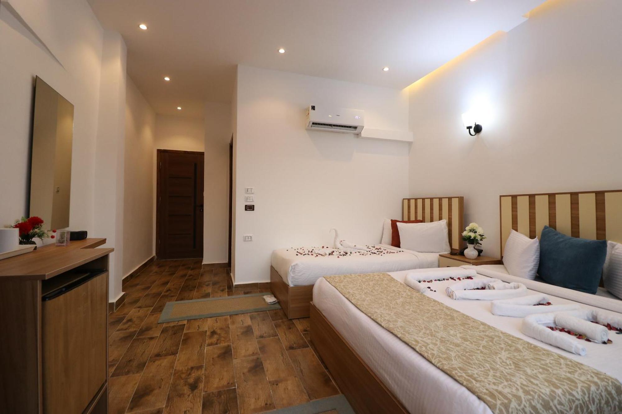 West Pyramids Hotel Kafret el-Gabal Εξωτερικό φωτογραφία