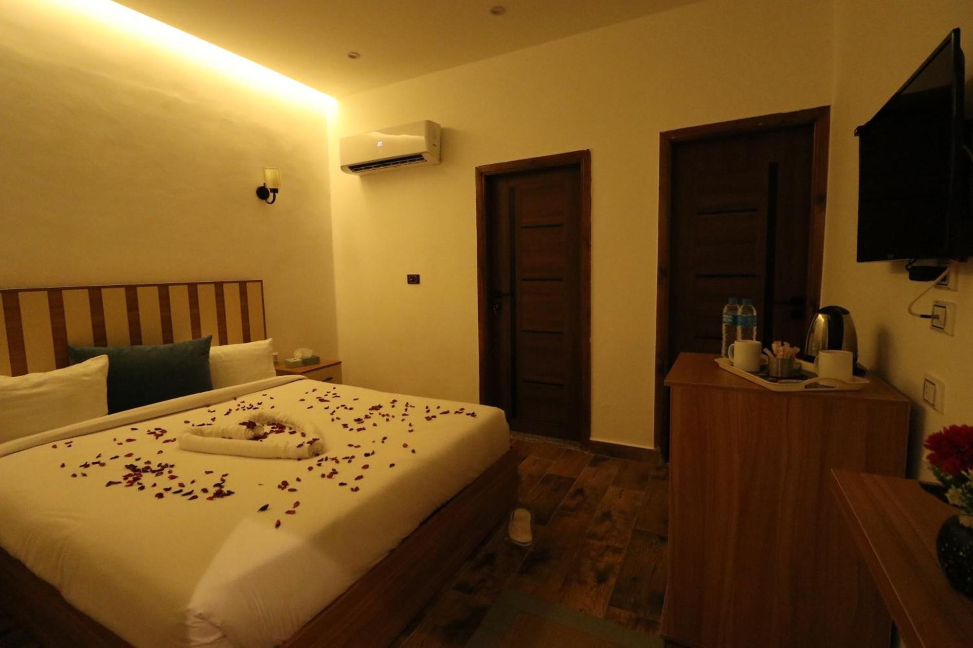 West Pyramids Hotel Kafret el-Gabal Εξωτερικό φωτογραφία