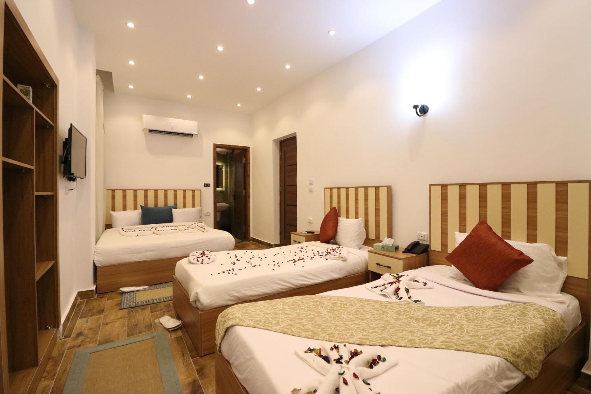 West Pyramids Hotel Kafret el-Gabal Εξωτερικό φωτογραφία