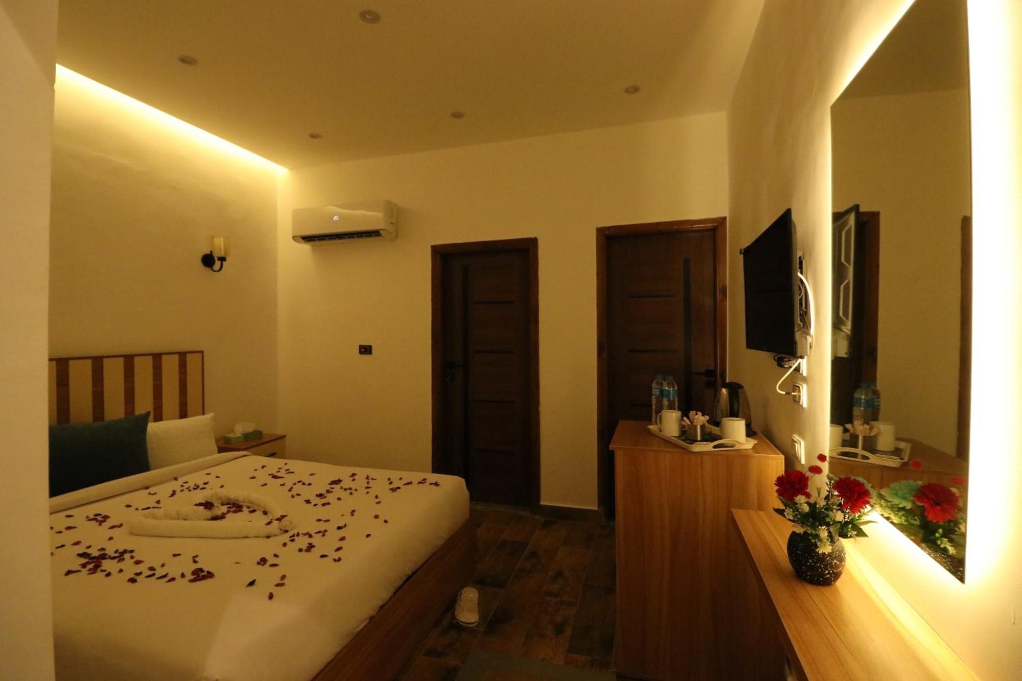 West Pyramids Hotel Kafret el-Gabal Εξωτερικό φωτογραφία